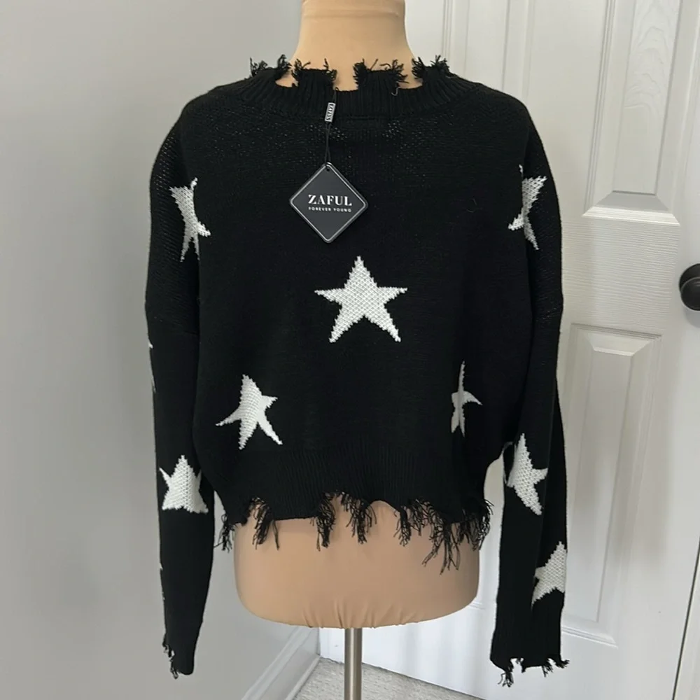Zaful Distressed Black Star Sweater